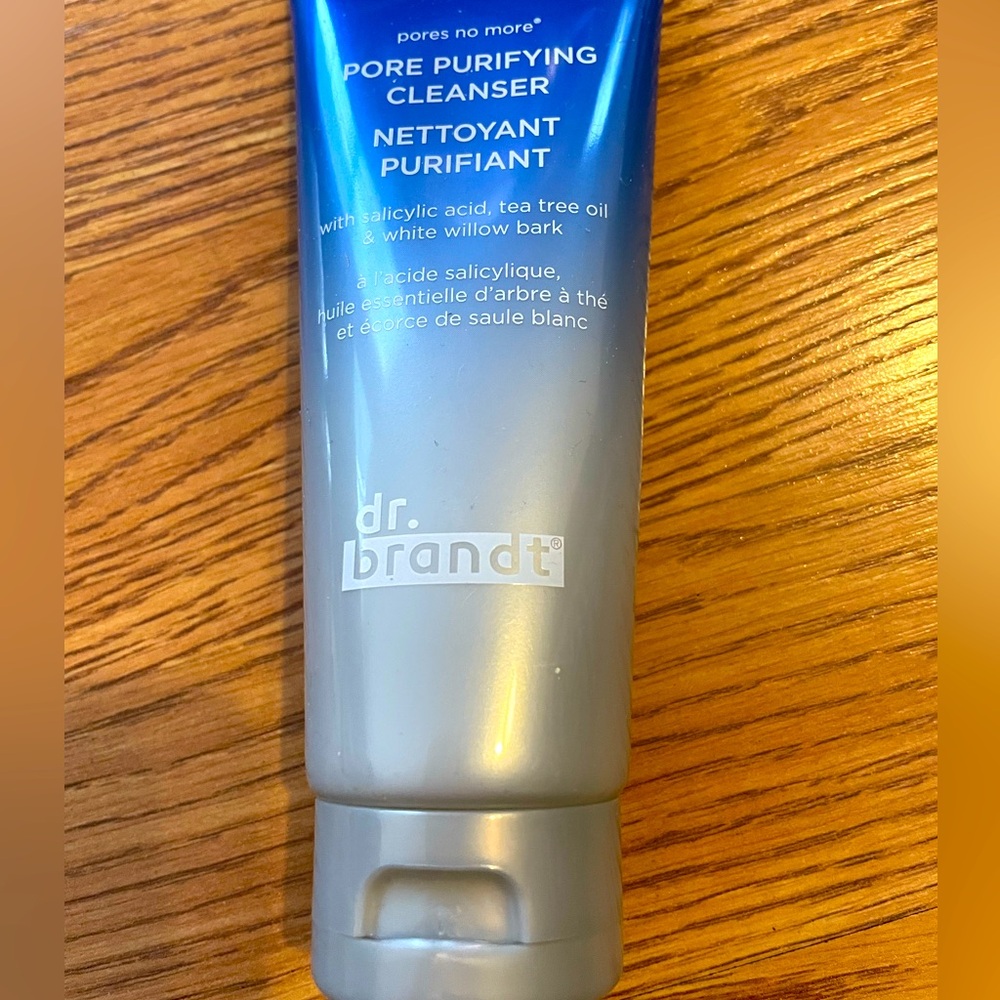 Dr. Brandt Pore Purifyjng Cleanser